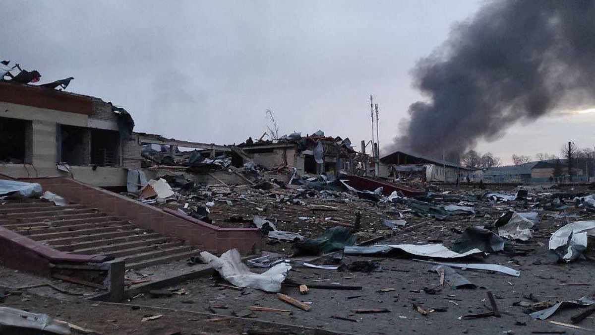 Обстрел военного полигона во Львовской области: количество погибших увеличилось до 35