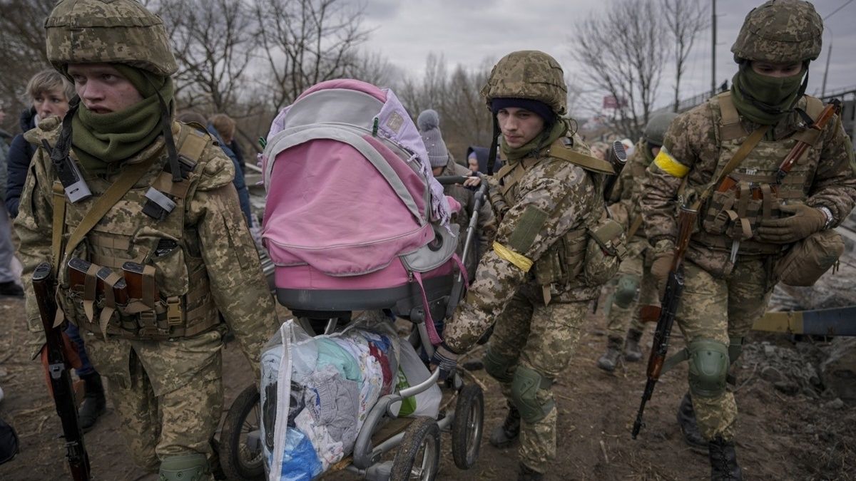 Плавильний котел: як нинішня міграція на захід змінить Україну після перемоги