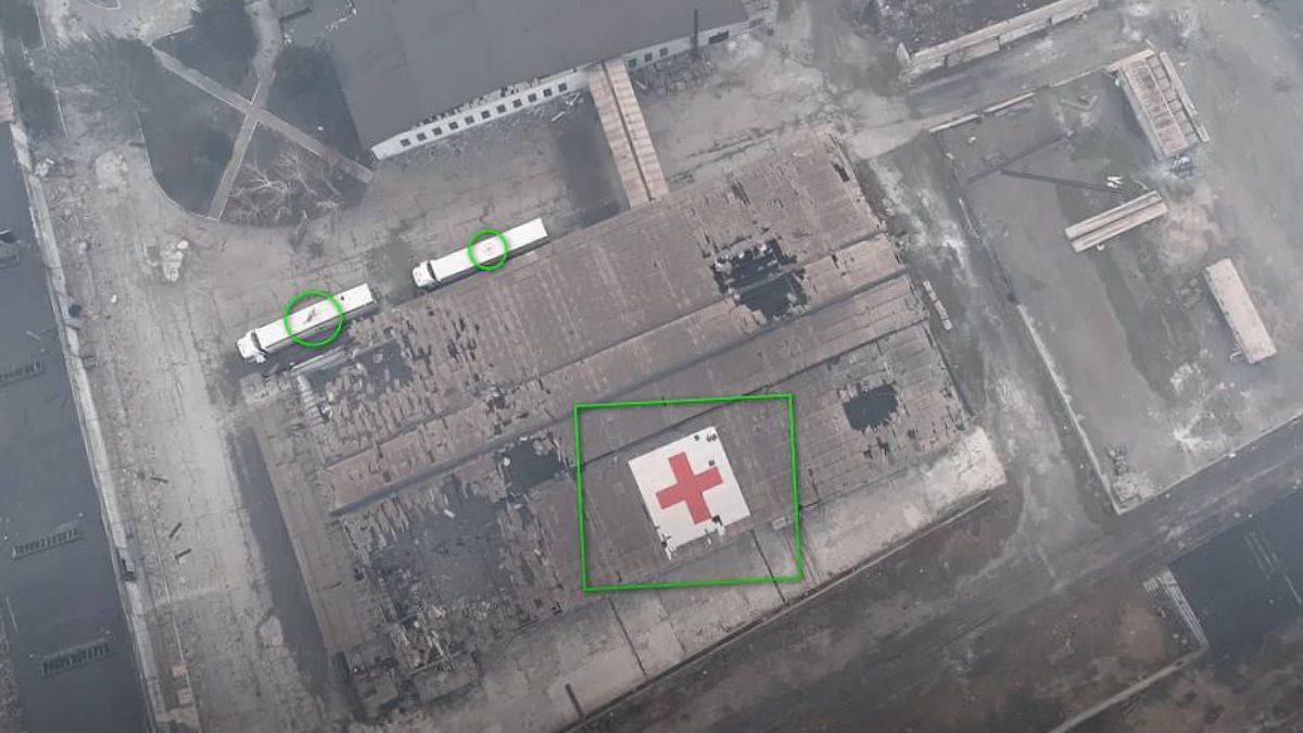 В Мариуполе оккупанты обстреляли здание Международного комитета Красного Креста