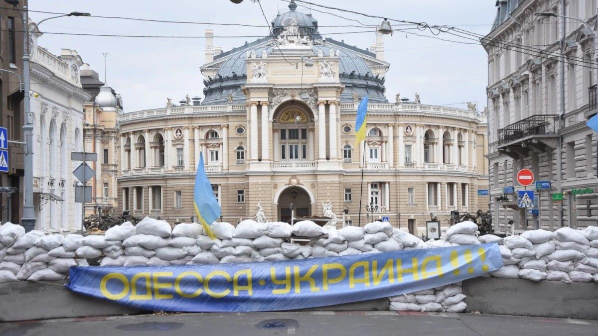 Греция поможет восстановить Одессу