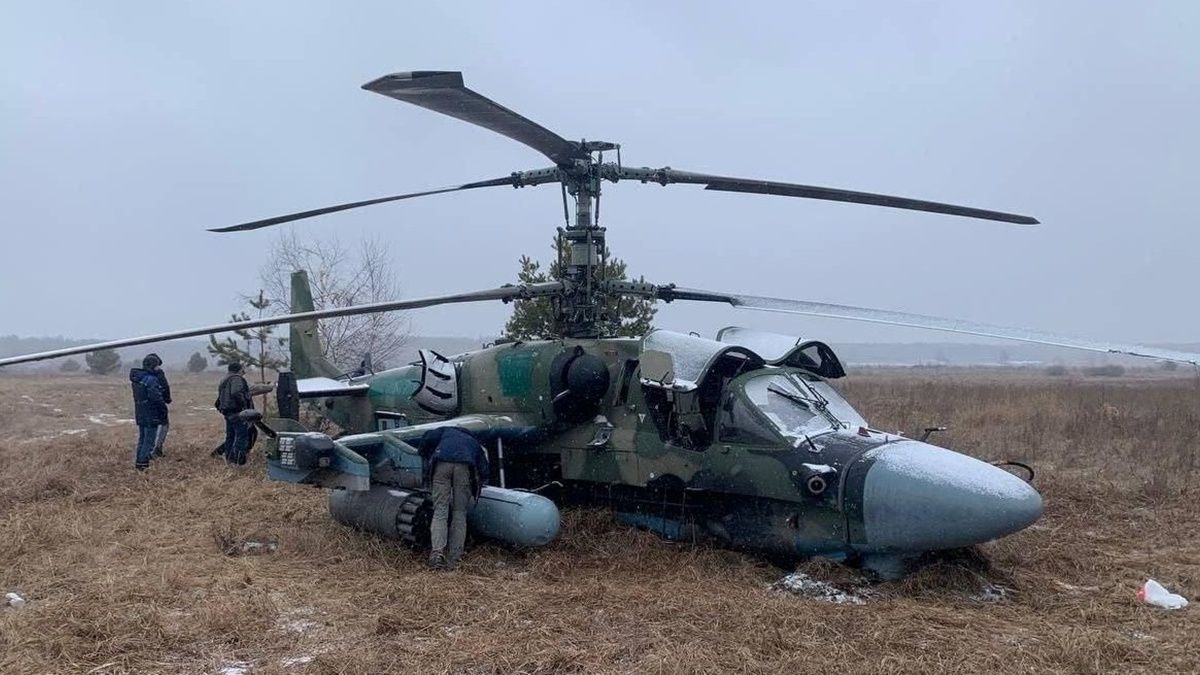 В Харьковской области украинские десантники сбили российский вертолёт Ка-52