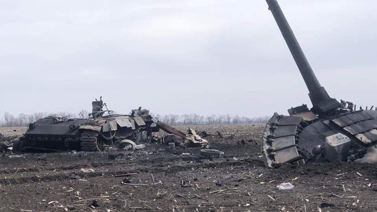 Оккупанты обстреляли каждый город Луганской области: ВСУ отбили атаку под Золотым