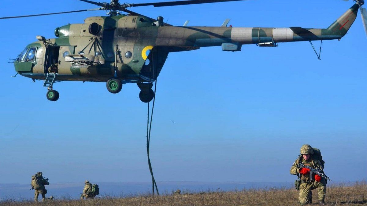Украинские бойцы уничтожили 20 600 боевиков, почти 800 танков и 147 вертолётов