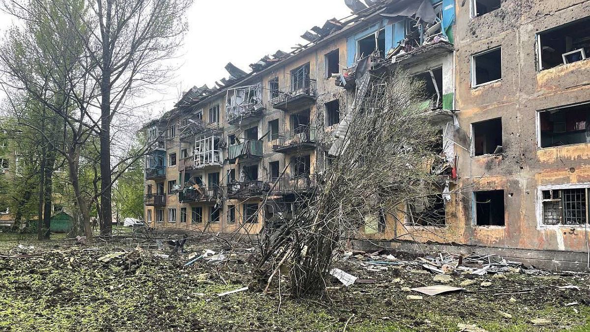 Окупанти обстріляли місто на Донеччині: поранено 7 людей, серед них – 3 дітей