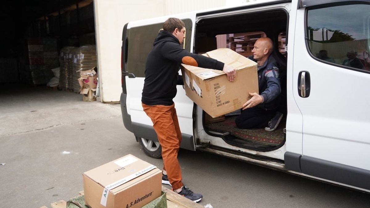 В Полтавской области показали, как распределяют гуманитарную помощь из Польши