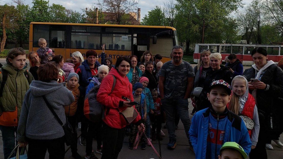 Жители Херсонщины продолжают выезжать на подконтрольную Украине территорию