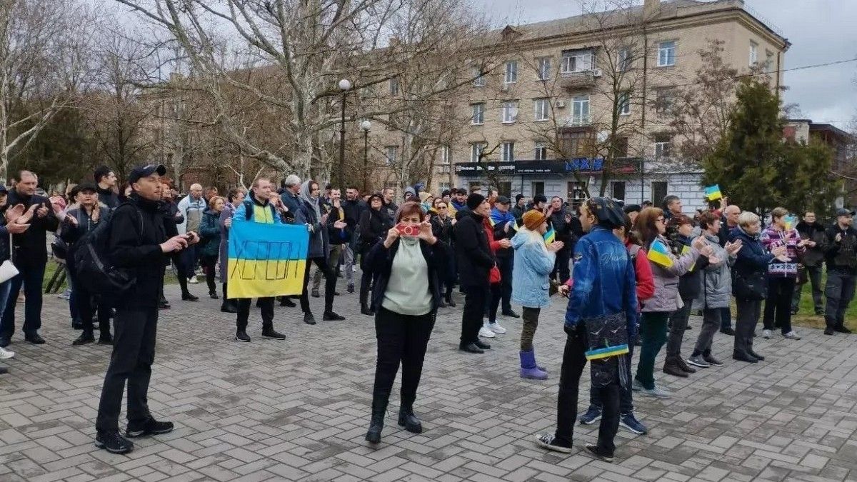 В Херсоне оккупанты ищут заброшенные квартиры, чтобы размещать своих военных и сотрудников спецслужб