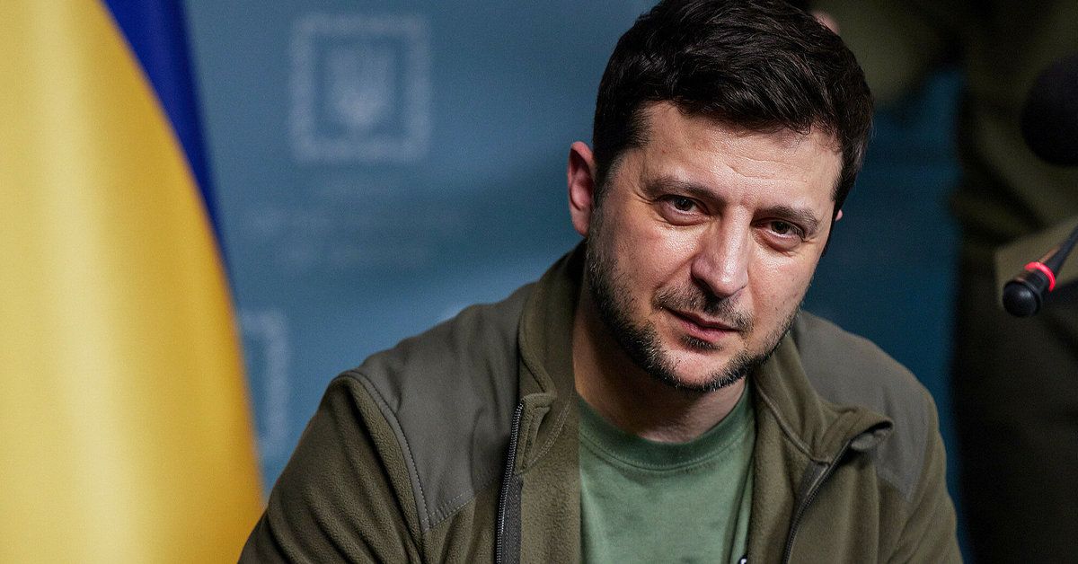 Зеленский обсудил с Шольцом тему продолжения давления на рф