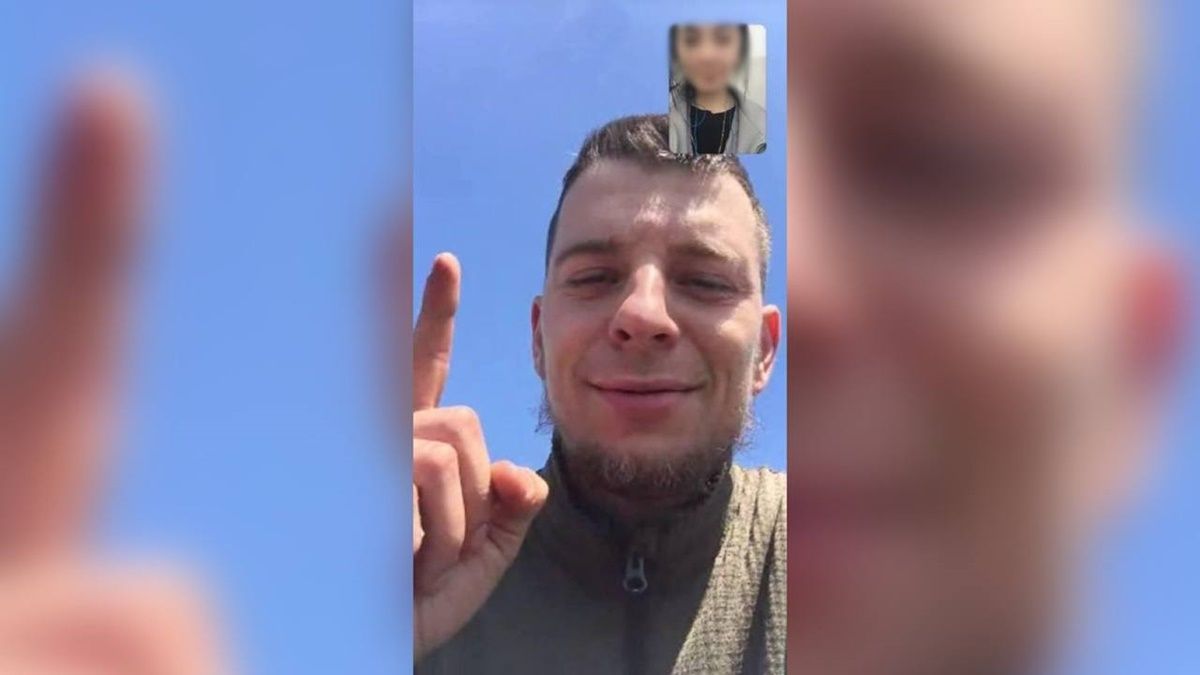 На Чернігівщині окупант вкрав у дівчини телефон, забув вийти з iCloud і "злив" свої дані