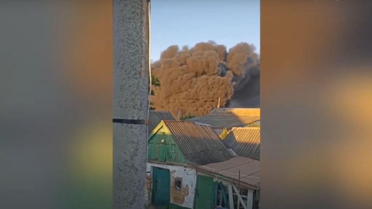 В тимчасово окупованому Бердянську пролунали потужні вибухи