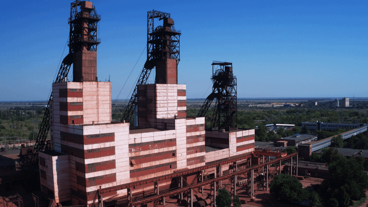 Окупанти захопили Запорізький залізорудний комбінат