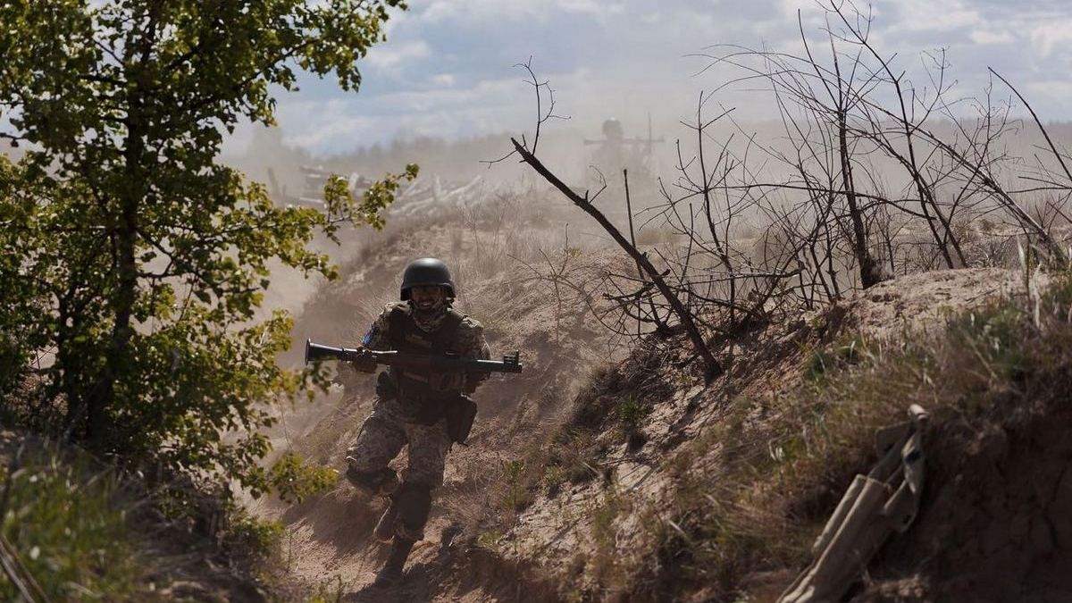 ЗСУ відбили серію російських атак, ворог відновлює наступ на Бахмут і Слов’янськ - Інститут вивчення війни
