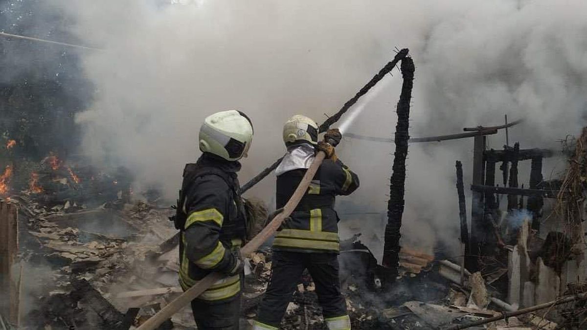 Россияне закрепляются в районе Лисичанска, город в огне – Гайдай