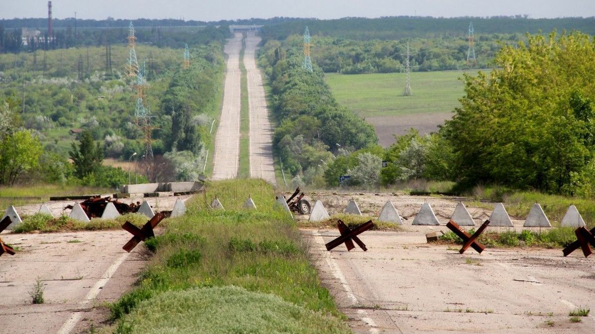 У Запоріжжі продають місця в чергах на виїзд на окуповані території