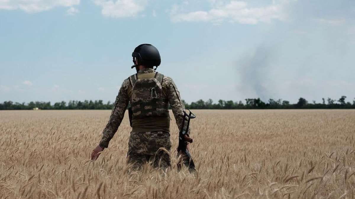 В Україні колекторам заборонять вимагати борги з військових та їхніх сімей