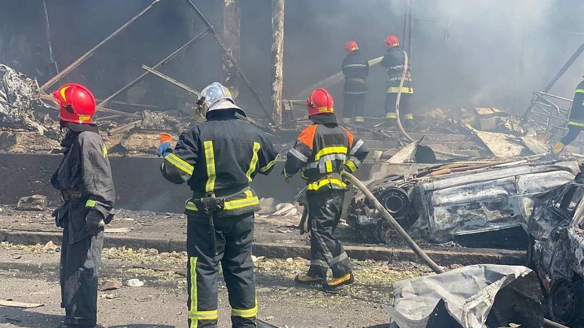 В Виннице завершили разбирать завалы после ракетного удара: разрушены 55 домов