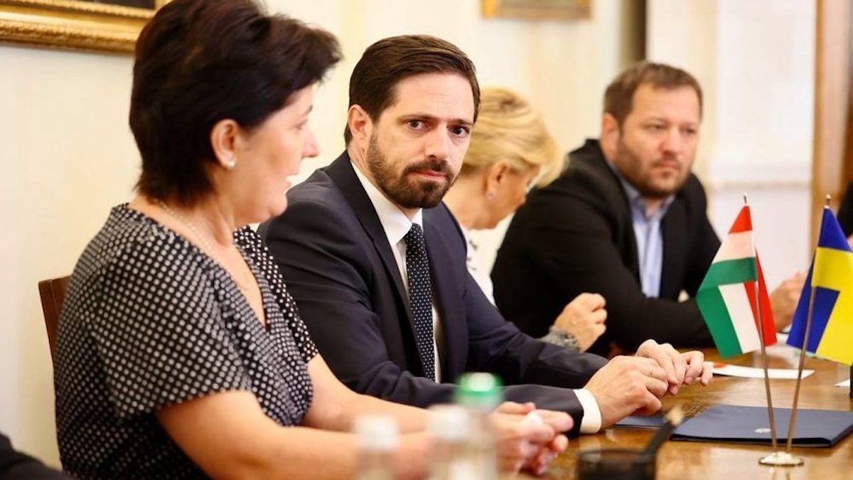 Венгрия внезапно передумала и уже не против транзита военной помощи по Украине через свою территорию