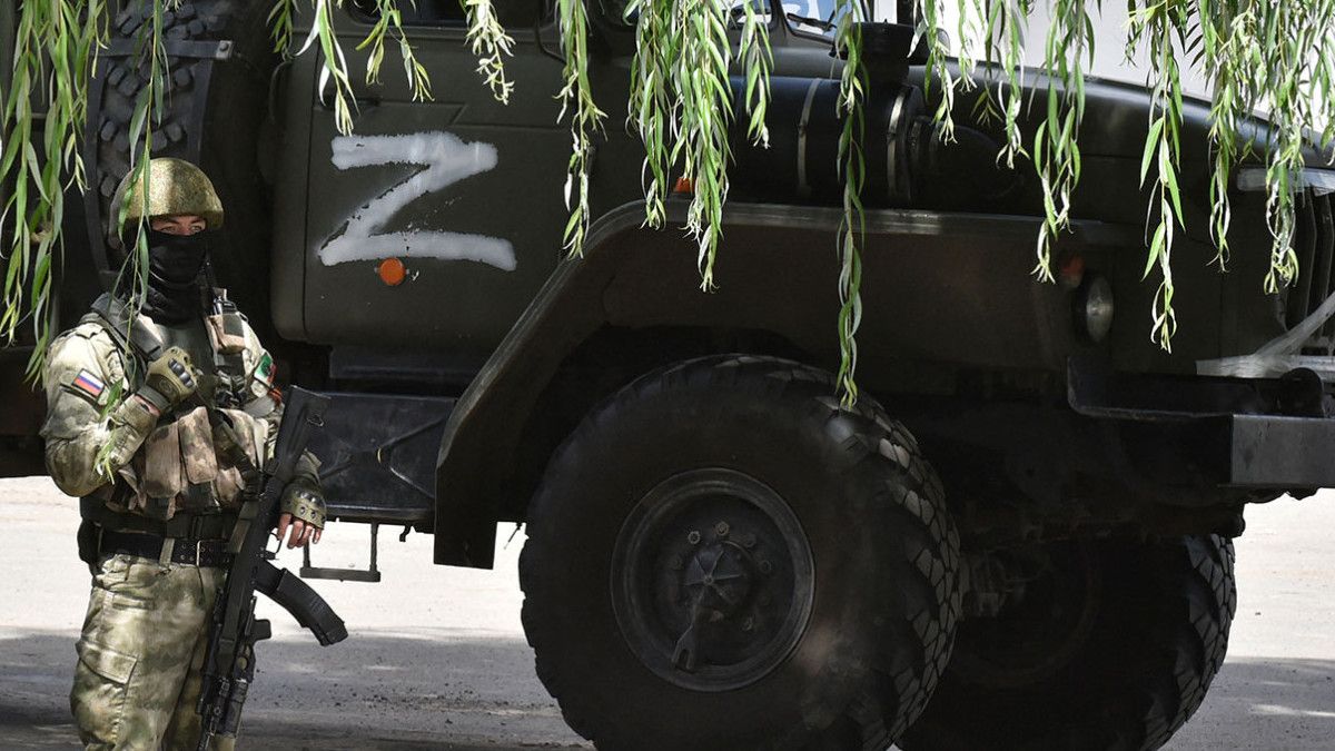 Цинічна провокація окупантів: в ОП відреагували на обстріл росіян колонії в Оленівці