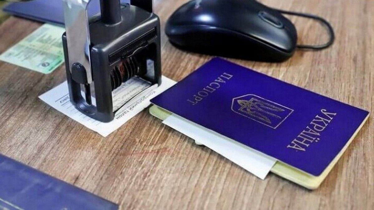 Как уехать за границу мужчинам с двойным гражданством