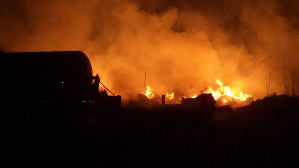 Під Херсоном окупанти влаштували димову завісу та підірвали власний потяг