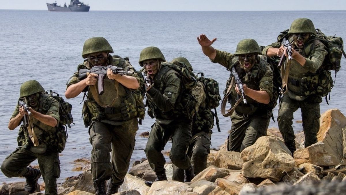 Російські десантники масово відмовляються їхати на війну в Україну
