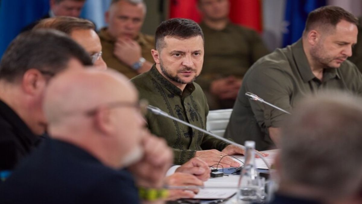 «Крим чекає. Ми точно повернемось» - Володимир Зеленський підбив підсумки саміту Кримської платформи
