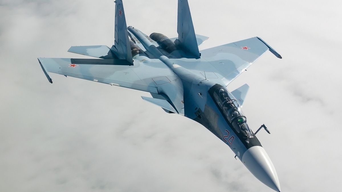 Скільки авіаційної техніки окупантів знаходиться біля кордону України