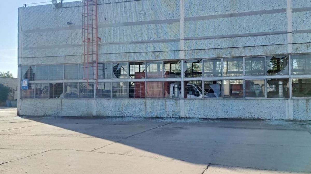 Росіяни обстріляли Південноукраїнську АЕС: ракета впала поруч з ядерними реакторами