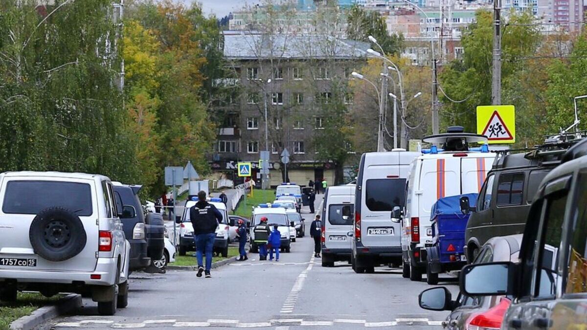 Стрілянина в школі Іжевська: з'явились нові подробиці