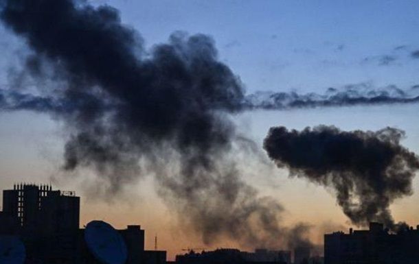 Удар по Запоріжжю: росіяни запустили ракети по житловому будинку