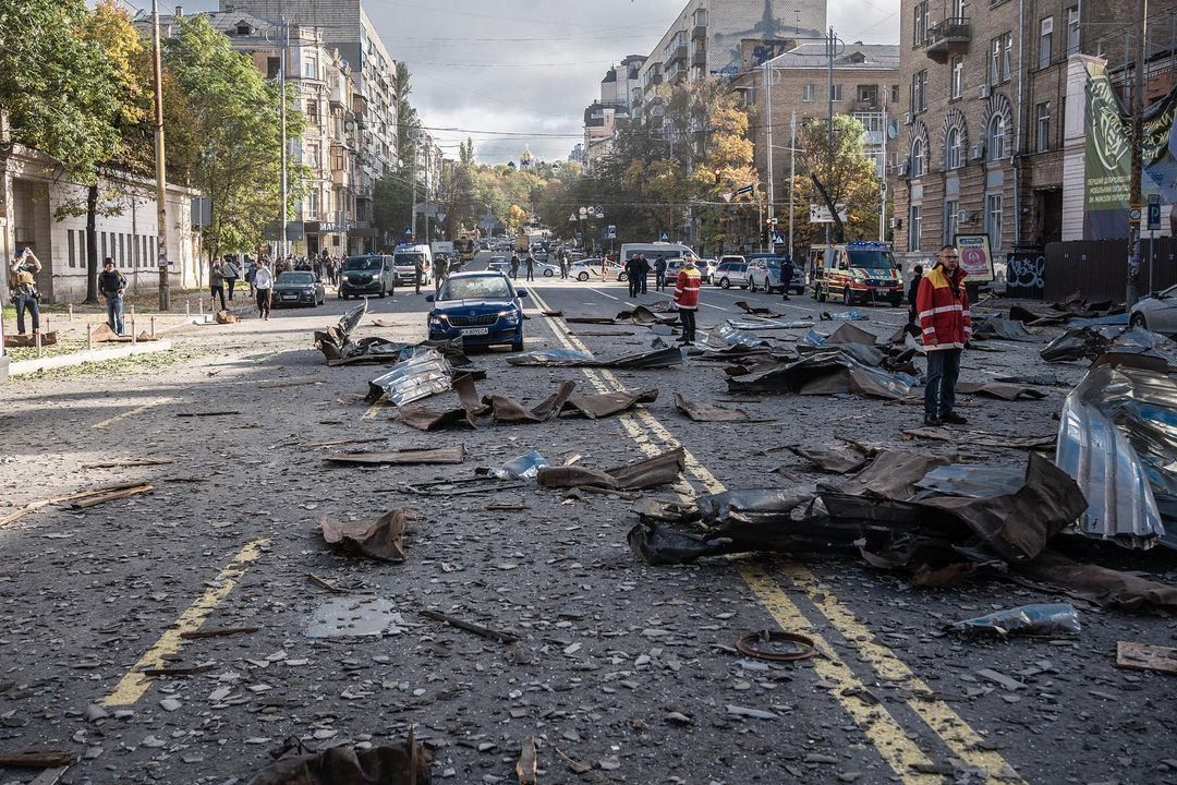 «Світ побачив обличчя держави -терориста»: Зеленський оприлюднив фото наслідків ракетної атаки 2