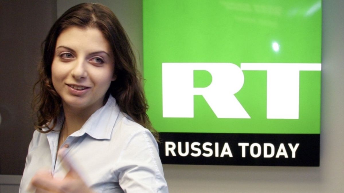 Кулеба призвал все страны заблокировать RT: телеканал подстрекает к геноциду