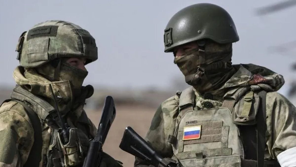 Генштаб: в Херсонській області окупанти масово переодягаються у цивільне