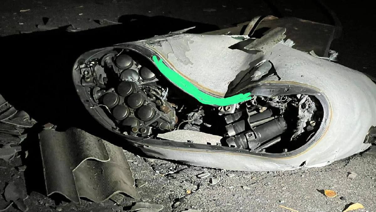 У Запоріжжі впала ракета, яка може вибухнути