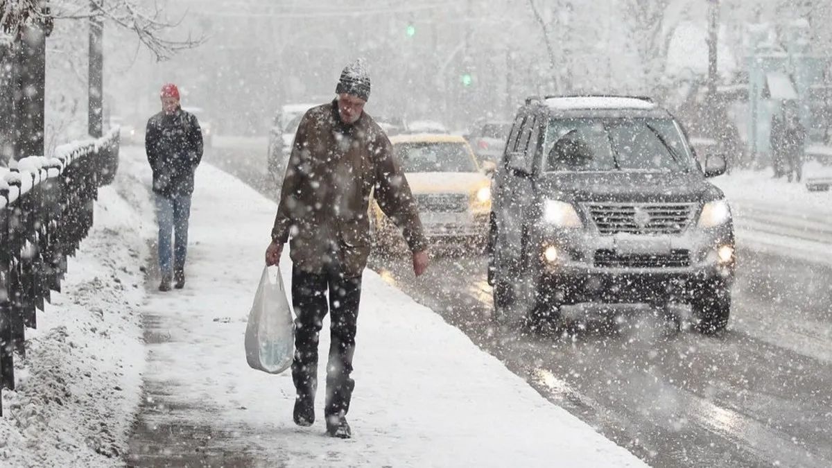 Синоптики попереджають про погіршення погоди 11 грудня: де і чого очікувати