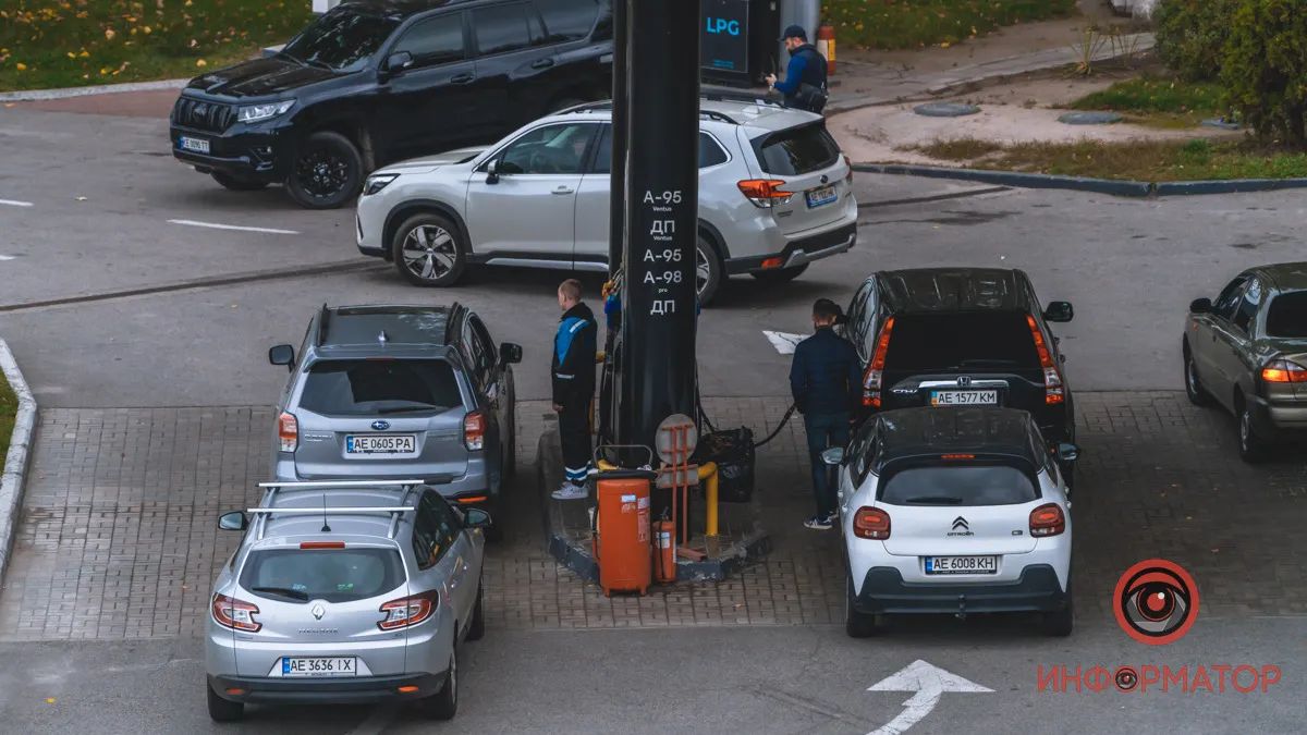 Яка ситуація з паливом на АЗС та які ризики дефіциту через блекаут