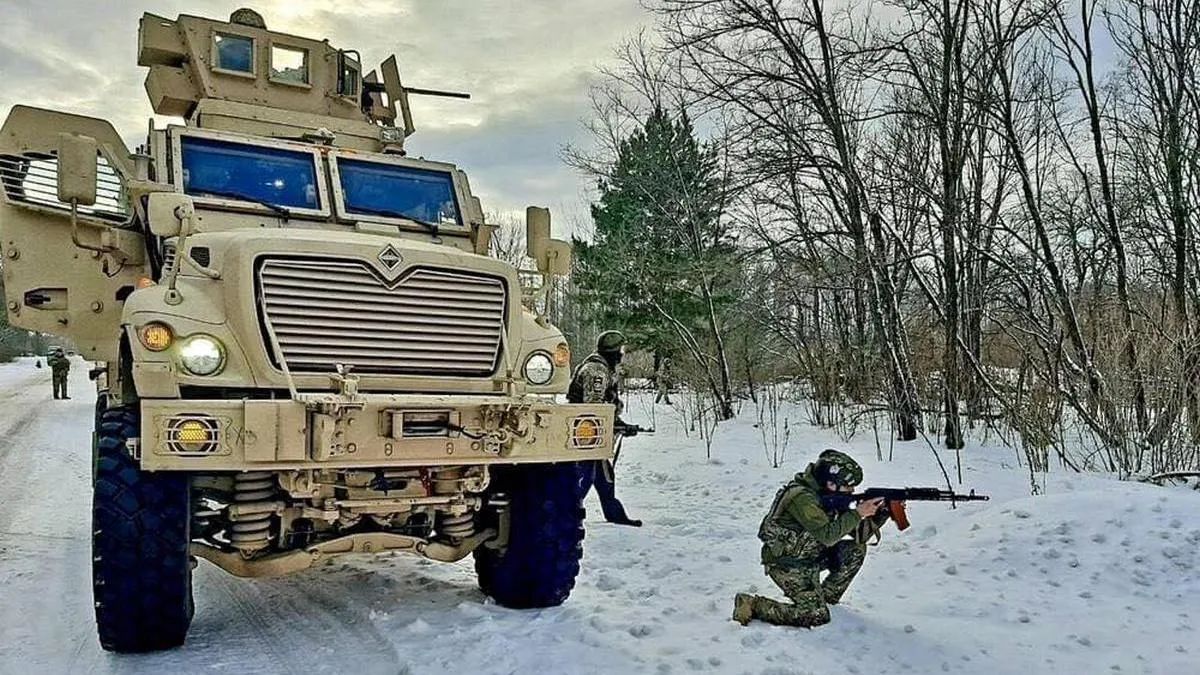 ЗСУ дають жорстку відсіч окупантам на Харківщині