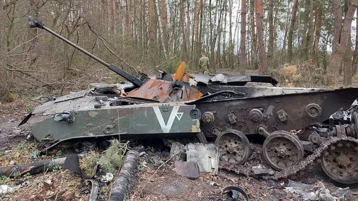 «Здесь наши нас бьют» — российский оккупант пожаловался на ужасные потери среди мобилизованных