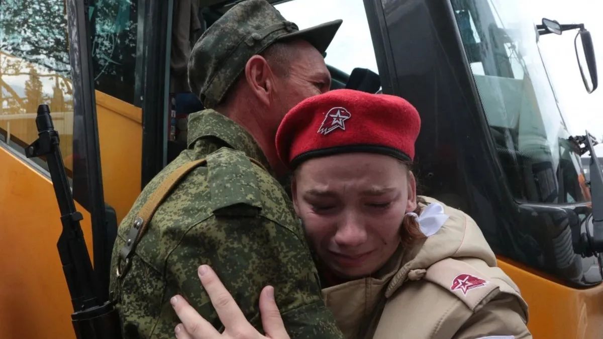 Нова хвиля мобілізації: з росії не випускають чоловіків, придатних до служби