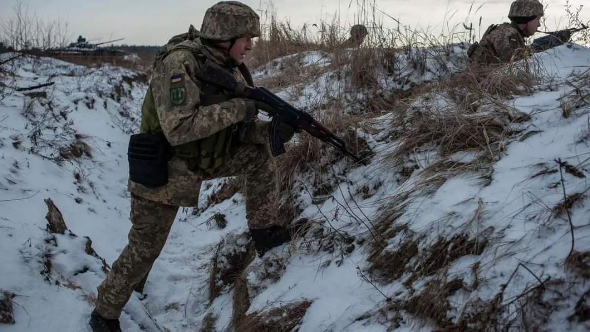 Бои за Соледари продолжаются, россияне наступают по телам своих военных: что известно о ситуации в городе