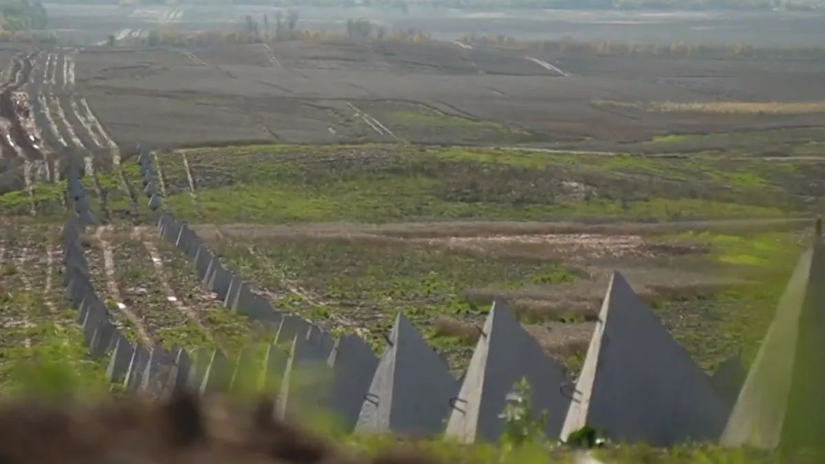 Аксьонов чекає на українські танки: в Криму зводять фортифікаційні споруди
