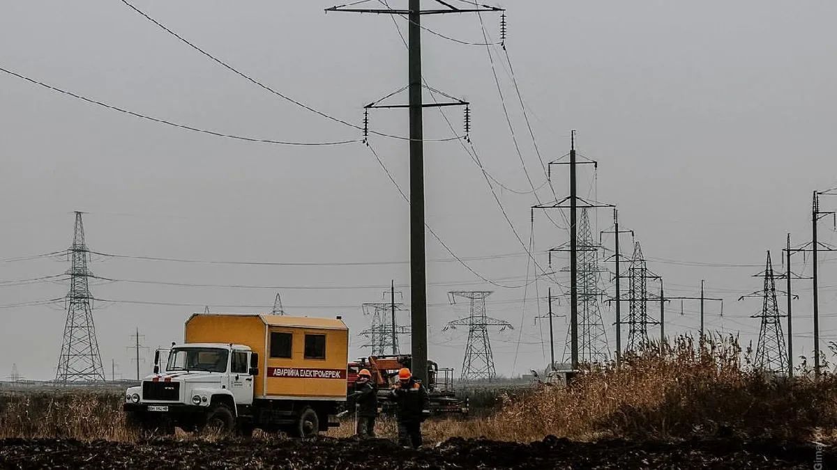 На вихідних у Києві можливі відключення світла. В Yasno повідомили місце та час