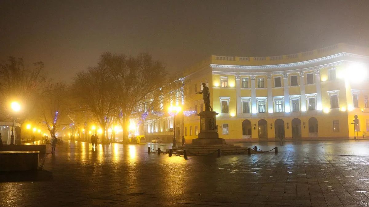 В Одесу повністю повернули світло