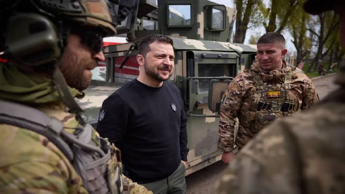 Зеленський з бійцями у Донецькій області