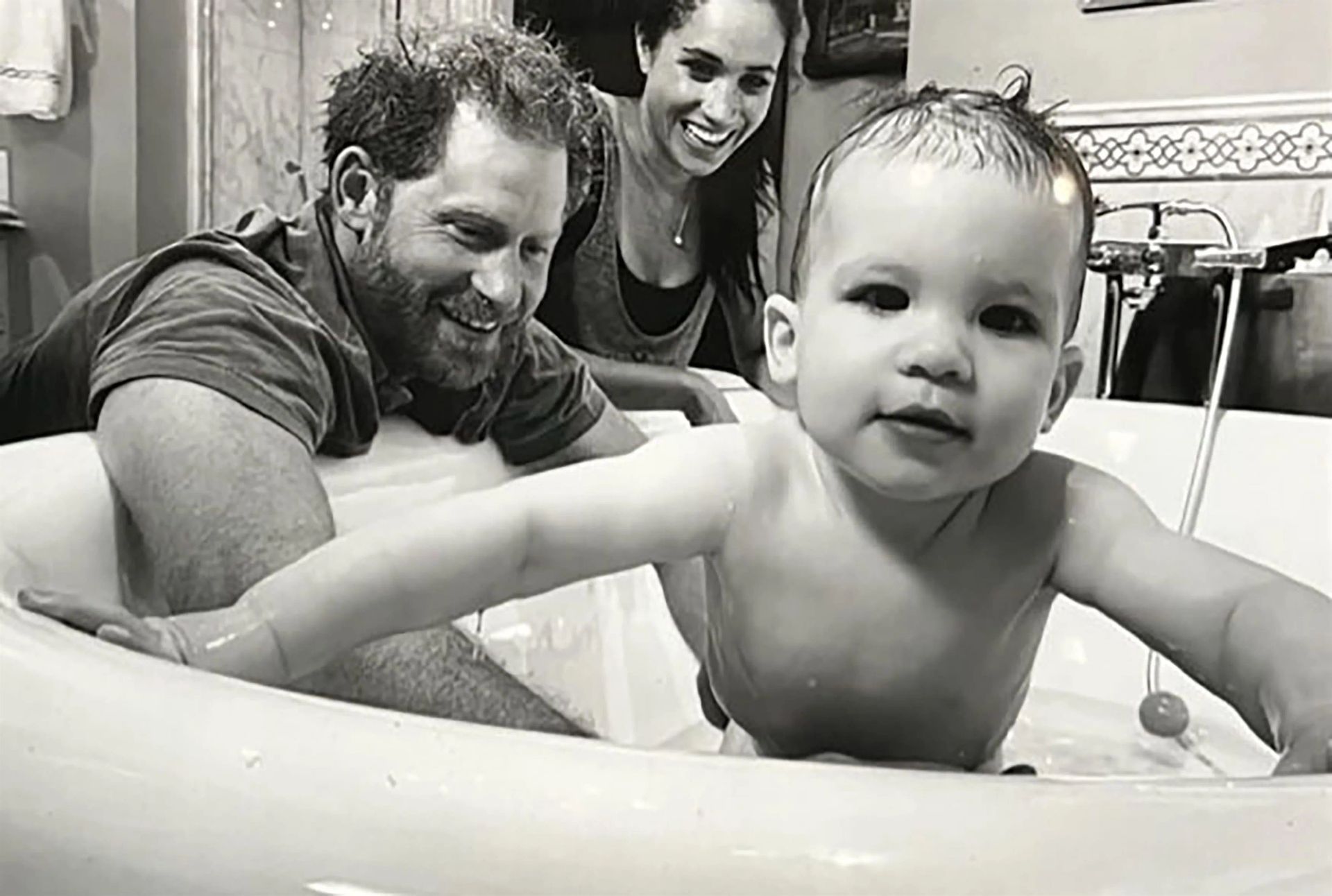 Принц Гаррі, Меган Маркл та їхній син Арчі