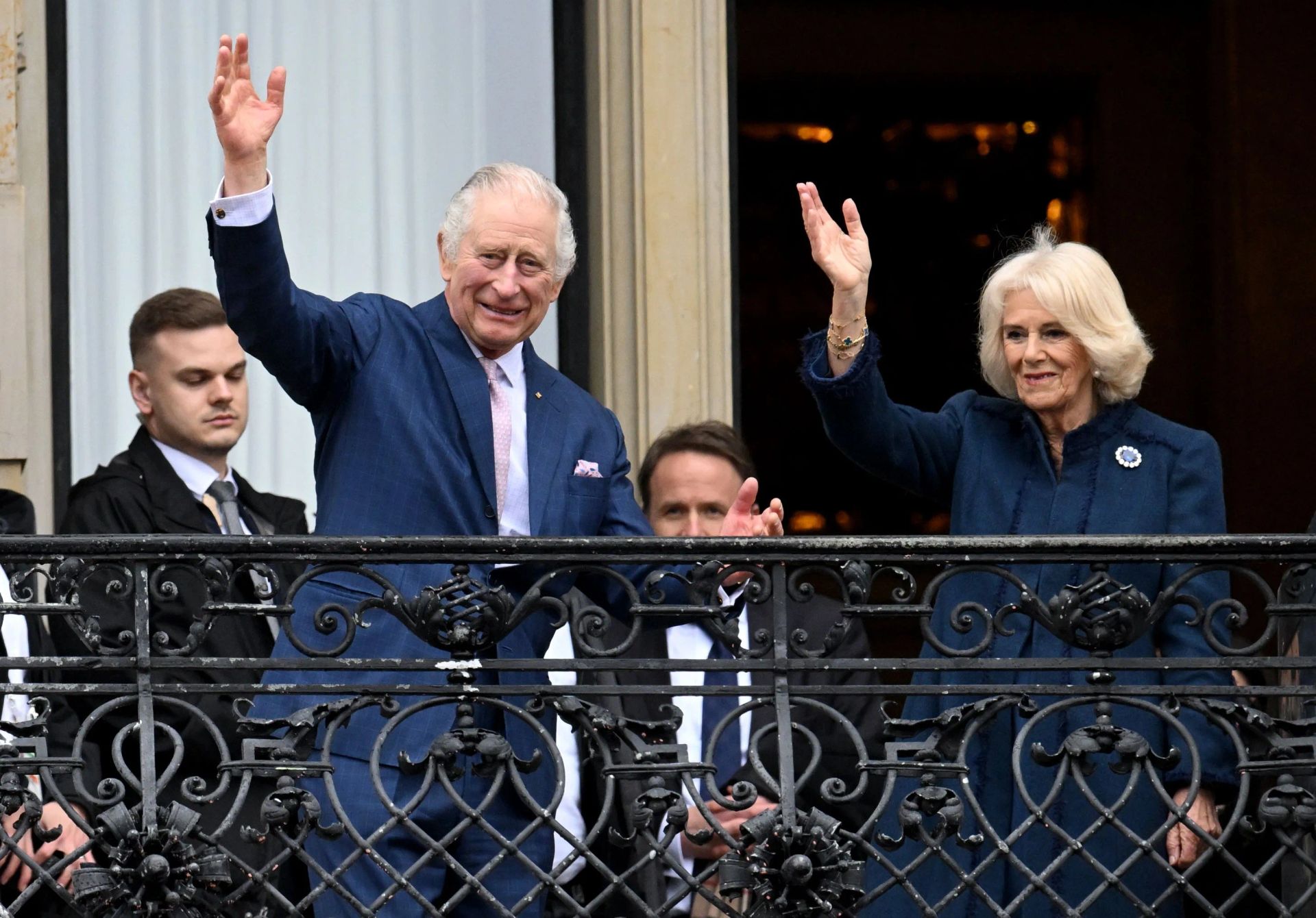 Король Карл III та королева-консорт Камілла