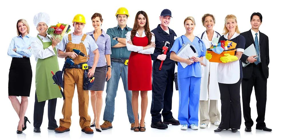 Массовая безработица, особенно среди молодежи, рост бедности рабочих и пенсионеров, увеличение разрыва в доходах, непосильное бремя налогов и платежей стали постоянным и привычным явлением настоящего