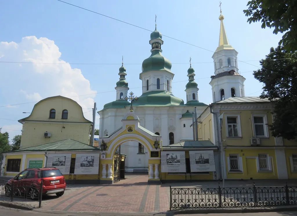 Свято-Феодосійський монастир в Києві