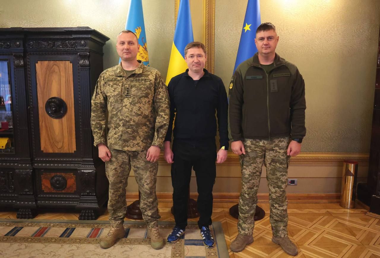 Ниязов, Козыцкий и Чаюк Ниязов, Козицкий и Чаюк