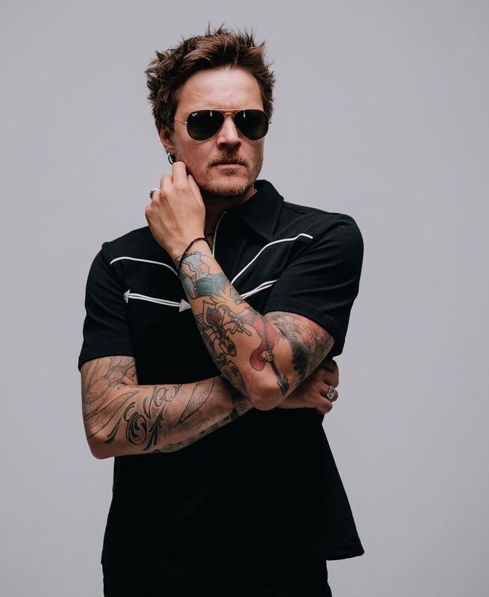 Жизнь Галича изменилась кардинально. Жизнь Галича изменилась кардинально.